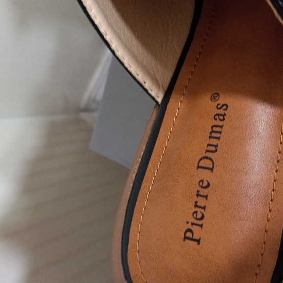 ๐ข20oz Pierre Dumas black chunky wedge peep toe sandals - Picture 6 of 7